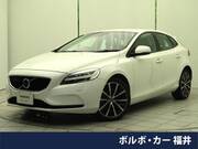 2018 VOLVO V40