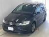 VOLKSWAGEN GOLF TOURAN