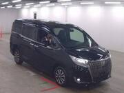 2021 TOYOTA ESQUIRE