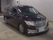 2014 NISSAN ELGRAND RIDER