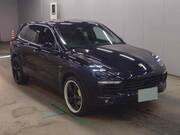 2015 PORSCHE CAYENNE