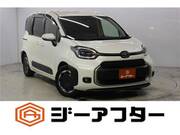 2023 TOYOTA SIENTA