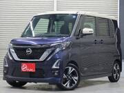 2020 NISSAN ROOX