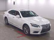 2015 LEXUS LS