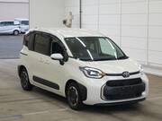 2023 TOYOTA SIENTA