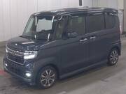 2022 HONDA N-BOX CUSTOM