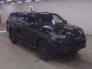 2023 TOYOTA HILUX