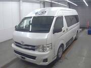 2011 TOYOTA HIACE WAGON
