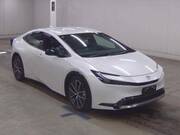 2024 TOYOTA PRIUS