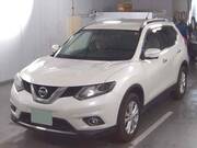 2016 NISSAN X-TRAIL