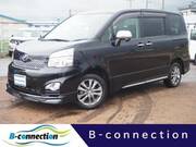 2013 TOYOTA VOXY
