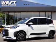 2025 TOYOTA SIENTA