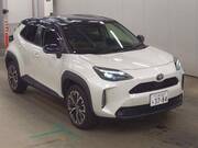 2021 TOYOTA YARIS CROSS Z