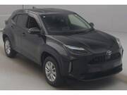 2022 TOYOTA YARIS CROSS