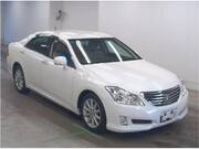 2010 TOYOTA CROWN