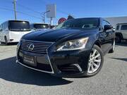 2013 LEXUS LS