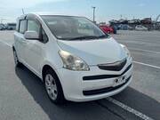 2009 TOYOTA RACTIS X