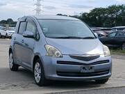 2009 TOYOTA RACTIS