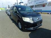 2014 HONDA STEPWAGON