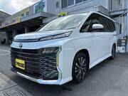 2025 TOYOTA VOXY