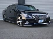 2015 TOYOTA CROWN MAJESTA