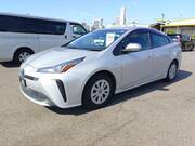 2019 TOYOTA PRIUS