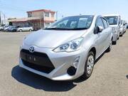 2015 TOYOTA AQUA L