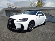 2017 LEXUS IS
