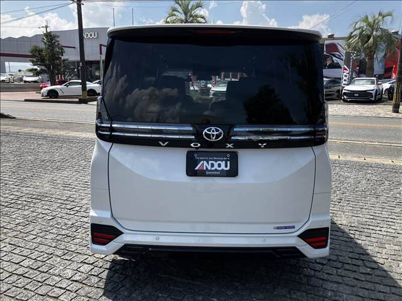 2023 TOYOTA VOXY for sale - photo 10