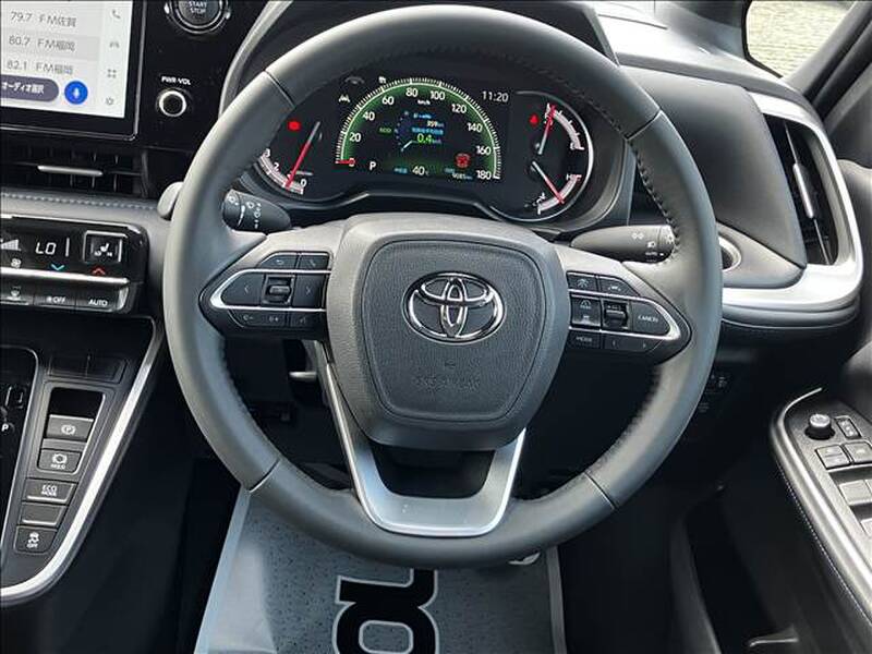 2023 TOYOTA VOXY for sale - photo 11