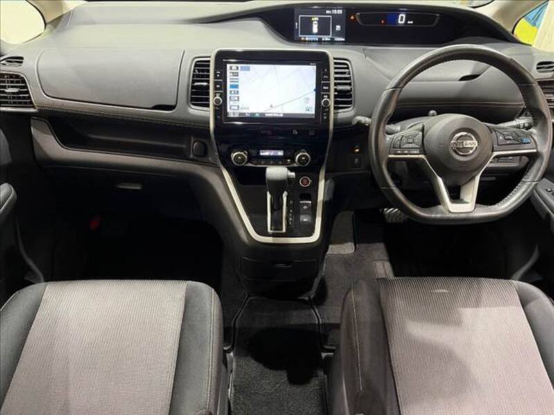 2017 NISSAN SERENA HIGHWAYSTAR for sale - photo 4