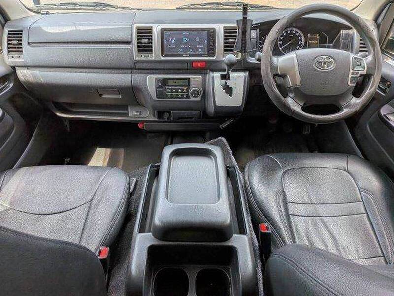 2020 TOYOTA HIACE VAN LONG SUPER GL for sale - photo 4