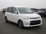 2014 TOYOTA SIENTA