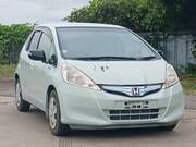 2011 HONDA FIT HYBRID
