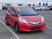 2011 HONDA FIT HYBRID