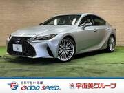 2021 LEXUS IS