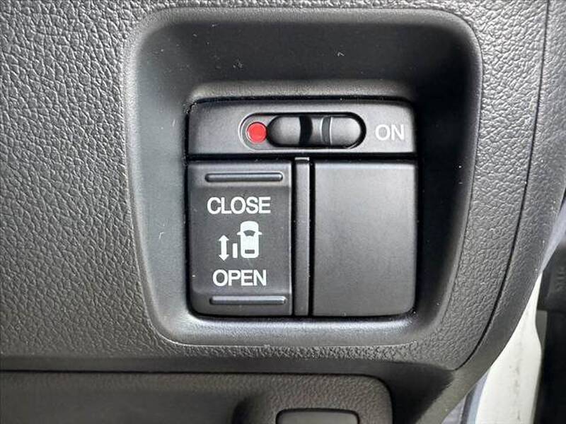 2016 HONDA N-BOX for sale - photo 6