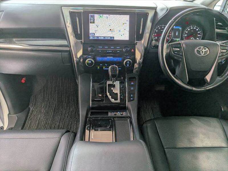 2021 TOYOTA ALPHARD for sale - photo 4