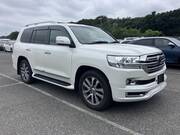 2018 TOYOTA LAND CRUISER
