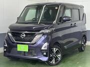 2022 NISSAN ROOX