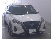 2020 NISSAN KICKS
