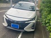 2019 TOYOTA PRIUS PHV