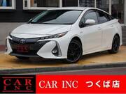2017 TOYOTA PRIUS PHV