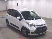2024 TOYOTA SIENTA