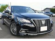2016 TOYOTA CROWN HYBRID