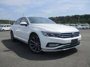 2021 VOLKSWAGEN PASSAT