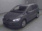 2022 VOLKSWAGEN GOLF TOURAN