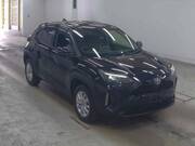 2022 TOYOTA YARIS CROSS