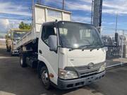 2012 HINO DUTRO