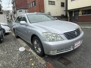 2005 TOYOTA CROWN